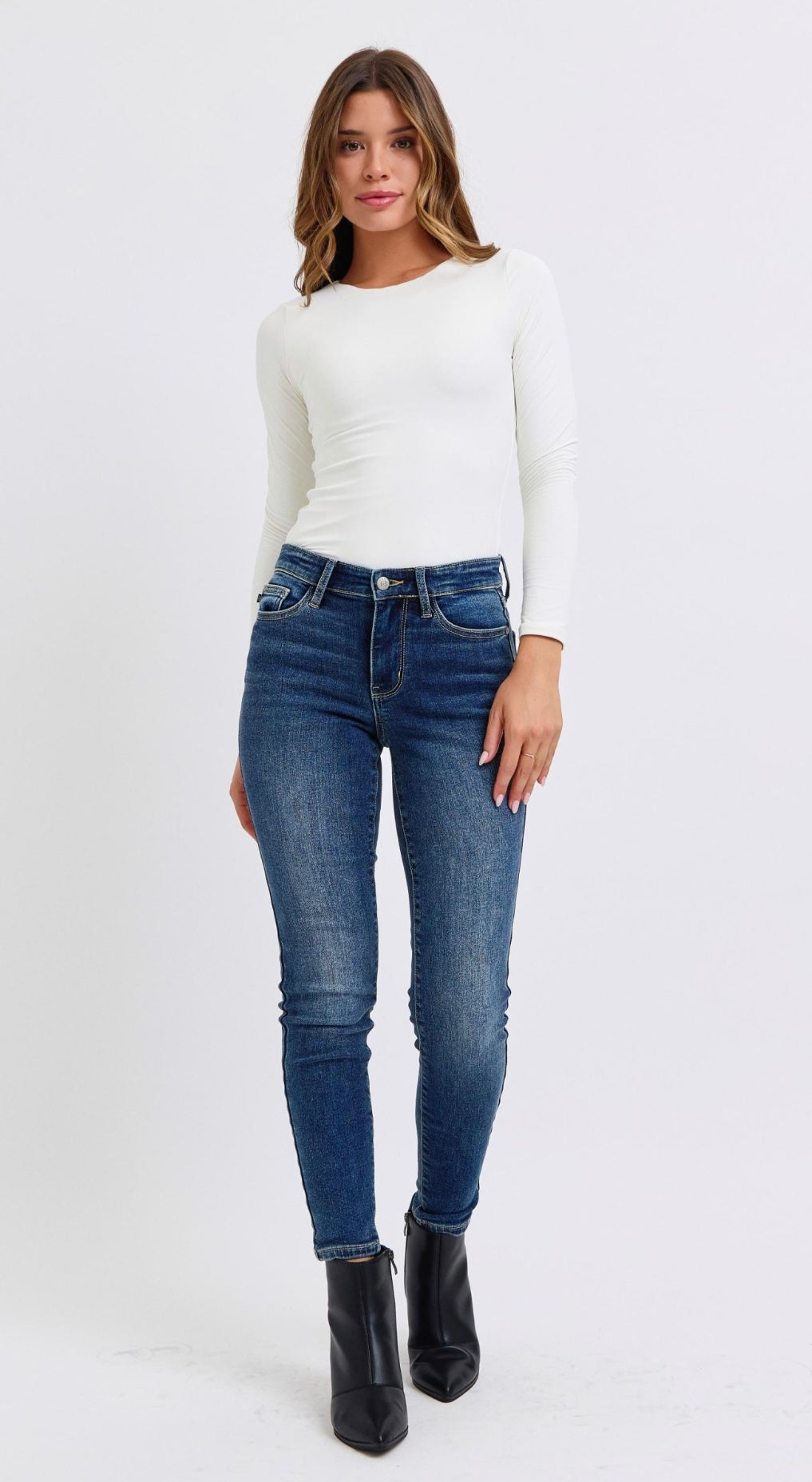 Judy Blue Mid Rise Thermal Skinny
