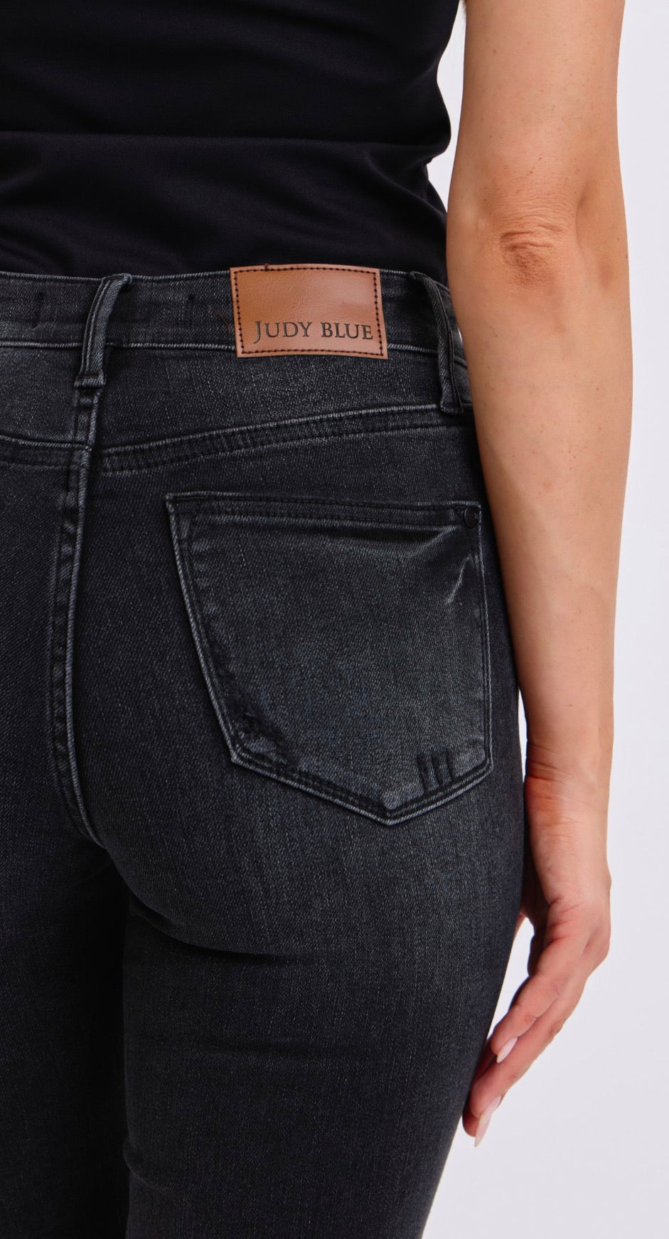 Judy Blue Mid Rise Tummy Control Skinny