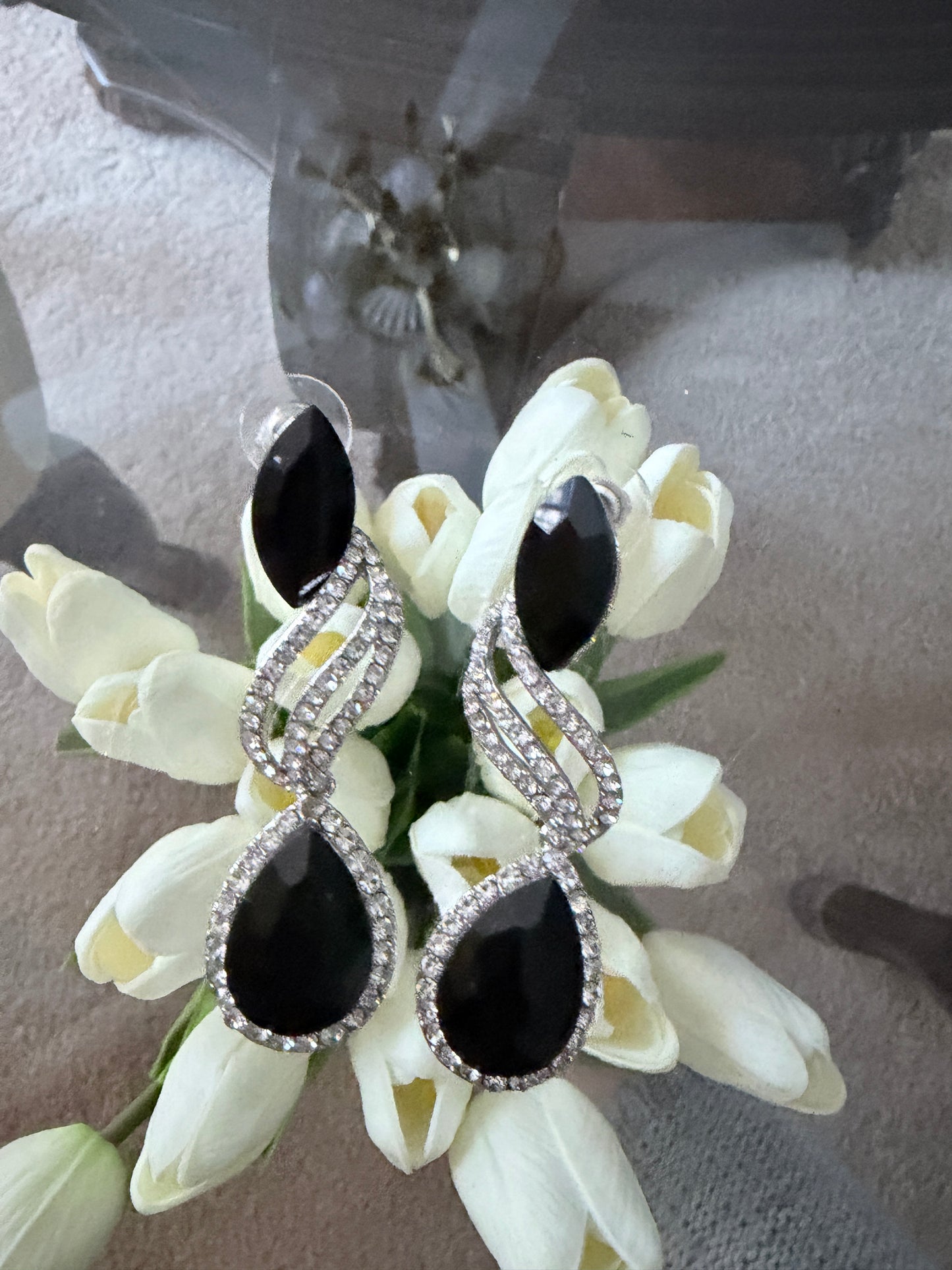 Midnight glam earrings